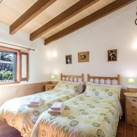 Villa Sleeps 4 With Pool And Wifi