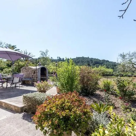 Sleeps 4 With Pool And Wifi * Pollenca
